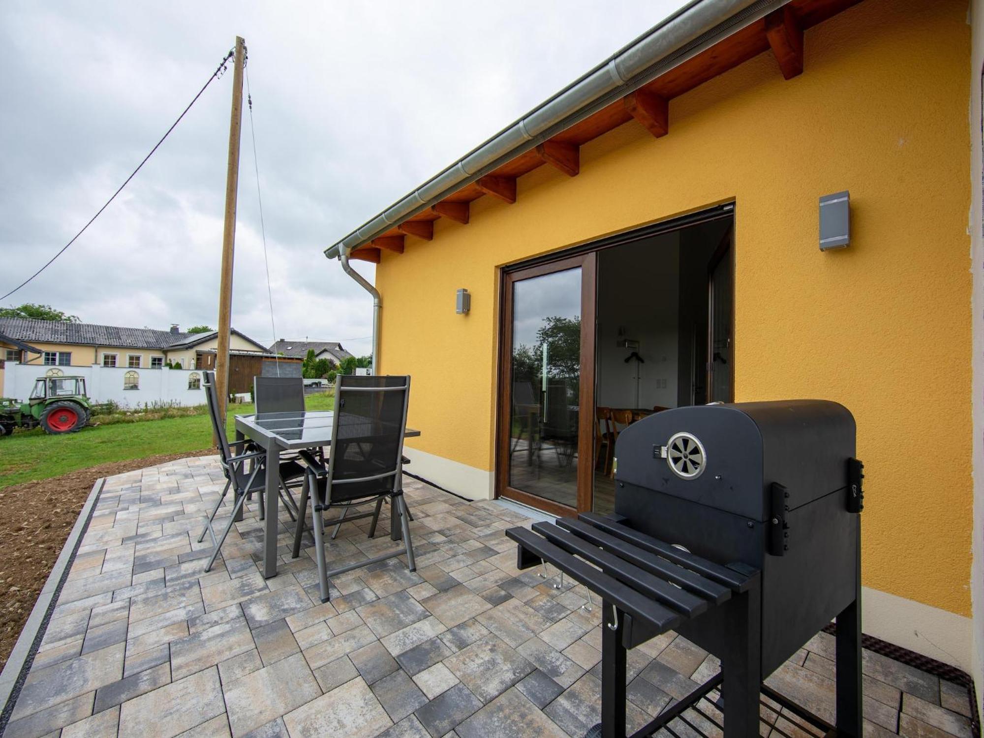 Tranquil Holiday Home In Filz In The Eifel With Garden Zewnętrze zdjęcie